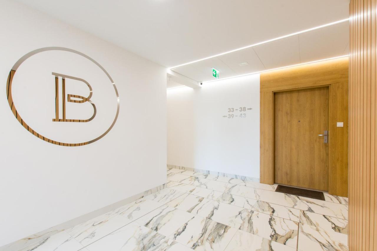 Baltic Marina Residence Z Garazem 科沃布热格 外观 照片